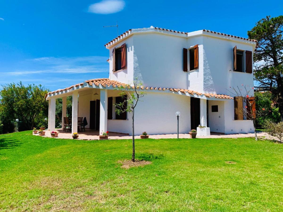 Casa Vacanze 'Sa Corbula' Porto Columbu - Perd'E Sali Buitenkant foto